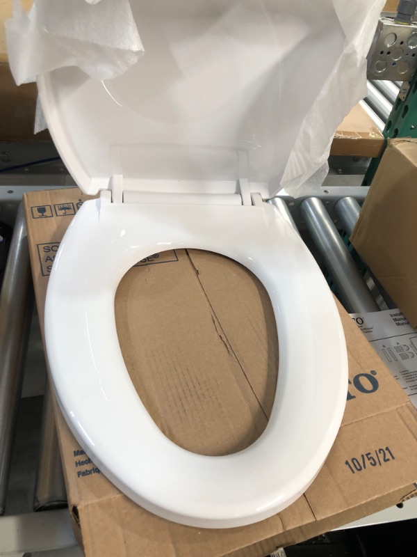 Photo 2 of **NEW***TOTO Cotton White Elongated Slow-Close Toilet Seat