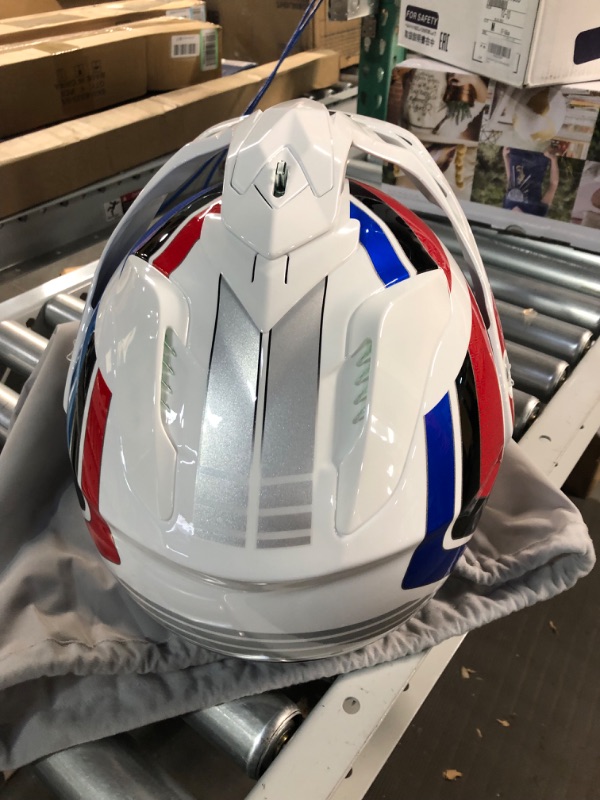 Photo 6 of Shoei Hornet X2 Sovereign Helmet (Medium) (White/Blue/RED) Medium WHITE/BLUE/RED