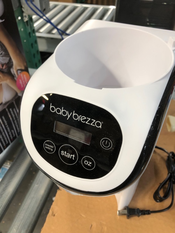 Photo 5 of Baby Brezza Formula Pro Mini Baby Formula Maker