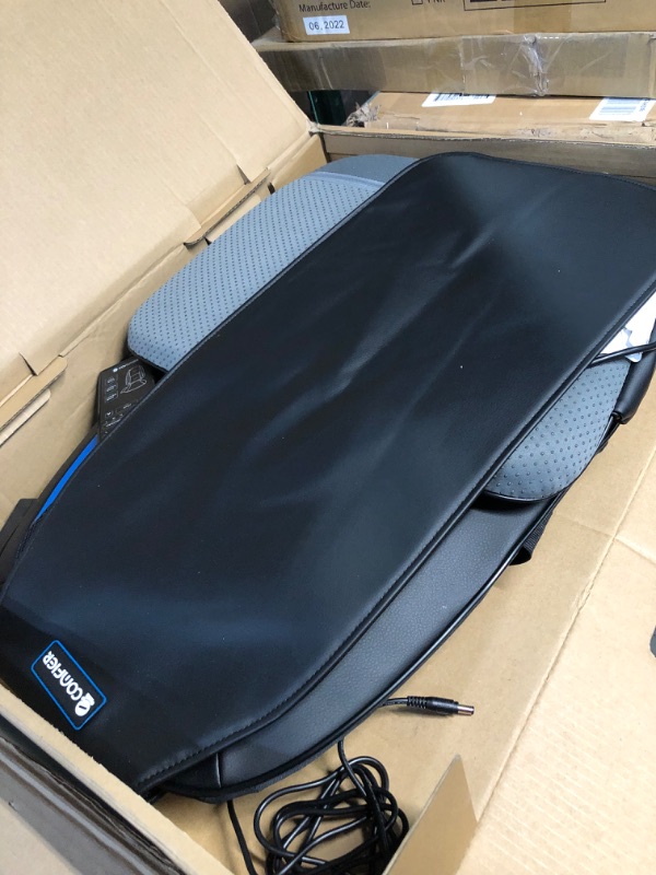 Photo 1 of Comfier Shiatsu Back Massager with Heat - black