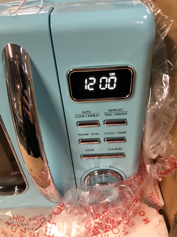 Photo 1 of 0.9 cu. ft. 900-Watt Retro Countertop Microwave in Blue