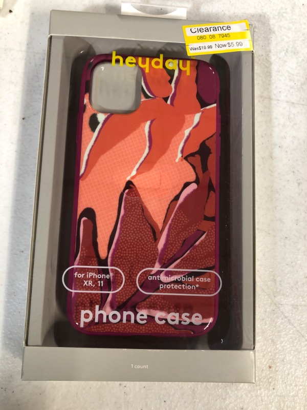 Photo 2 of Apple iPhone XR, 11 case - Heyday - Botanical