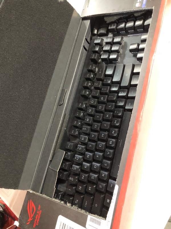 Photo 2 of ASUS ROG Claymore II Wireless Modular Gaming Mechanical Keyboard