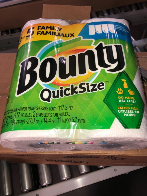 Photo 2 of Bounty Quick Size Paper Towels