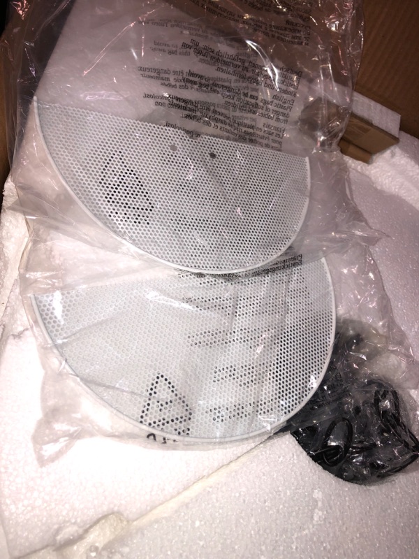 Photo 1 of (PARTS ONLY) Livex Lighting Newburgh 3-Light Pendant, Bronze