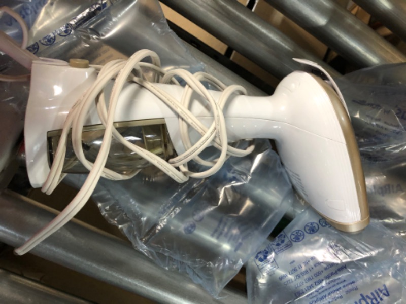 Photo 3 of **USED/SEE NOTES** Conair Handheld Garment Steamer