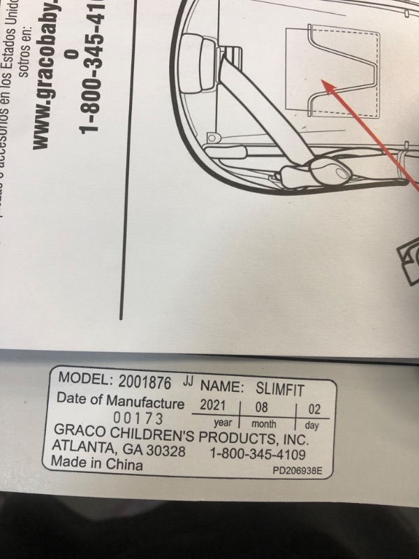 Photo 2 of (READ NOTES) Graco SlimFit 3 in 1 Car Seat -Slim & Comfy Design 19"D x 20"W x 21"H
