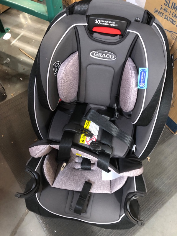 Photo 3 of (READ NOTES) Graco SlimFit 3 in 1 Car Seat -Slim & Comfy Design 19"D x 20"W x 21"H
