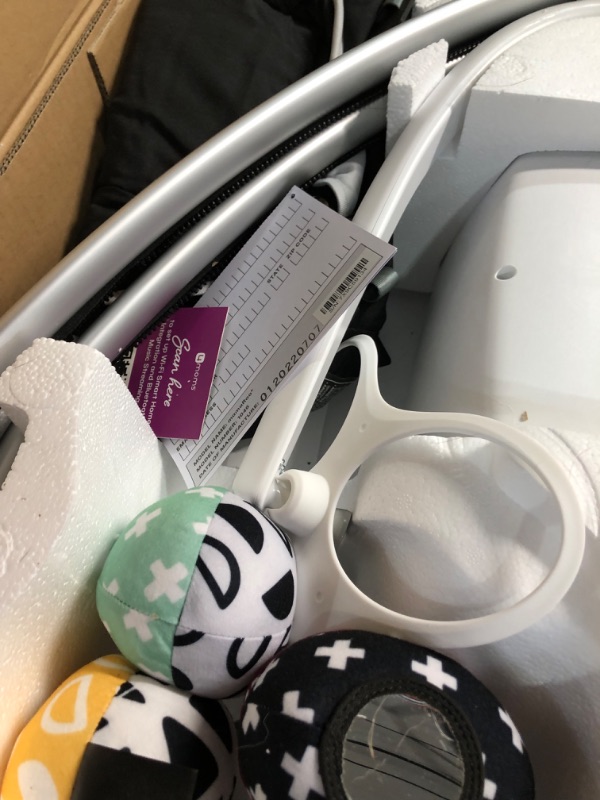 Photo 2 of 4moms mamaRoo Multi-Motion Baby Swing Smart Connectivity - Gray