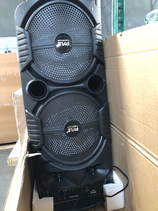 Photo 1 of Pyle Portable Bluetooth PA Speaker System - 600W Rechargeable Outdoor Bluetooth Speaker Portable PA System 