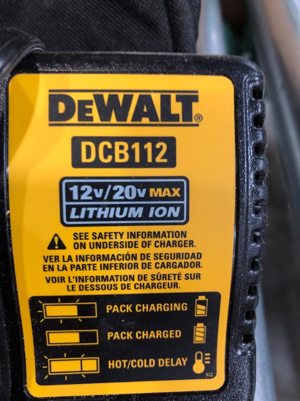 Photo 6 of **USED** DEWALT DCF923E1 20V Cordless 3/8" Impact Wrench Kit w/ 1.7Ah Battery and Charger