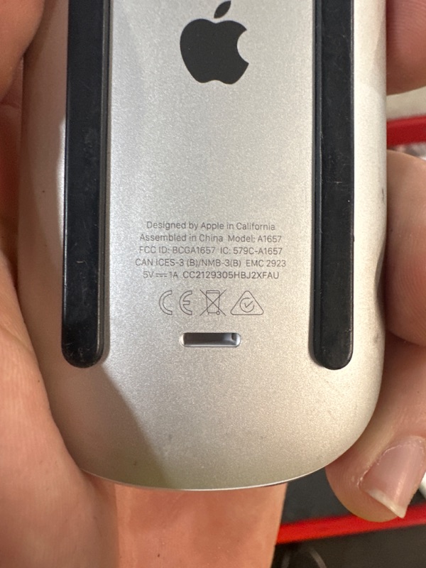 Photo 3 of Apple Magic Bluetooth Wireless Laser Mouse