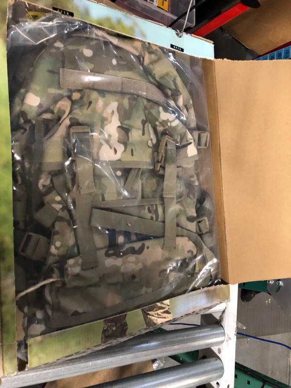 Photo 1 of MT Military Army MOLLE 2 Tactical Assault Backpack, Rifleman 3 Day Pack, Medium Rucksack 