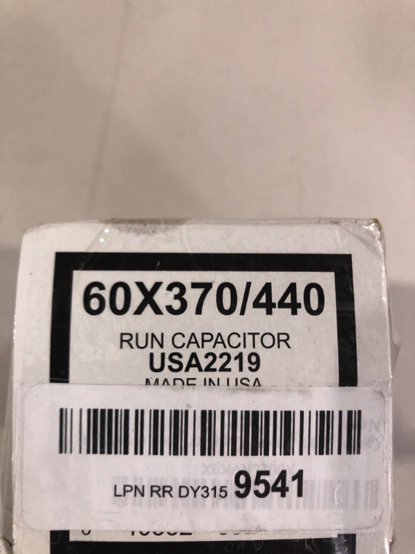 Photo 4 of !!!SEE CLERK NOTES!!!!
Carrier / Bryant / Payne HC98JA057D Replacement - 55 + 7.5 uf / Mfd 370 / 440 VAC AmRad Round Dual Universal Capacitor 