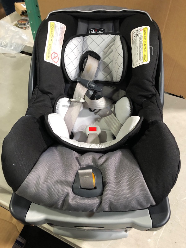 Photo 2 of Chicco KeyFit 30 Infant Car Seat, Orion