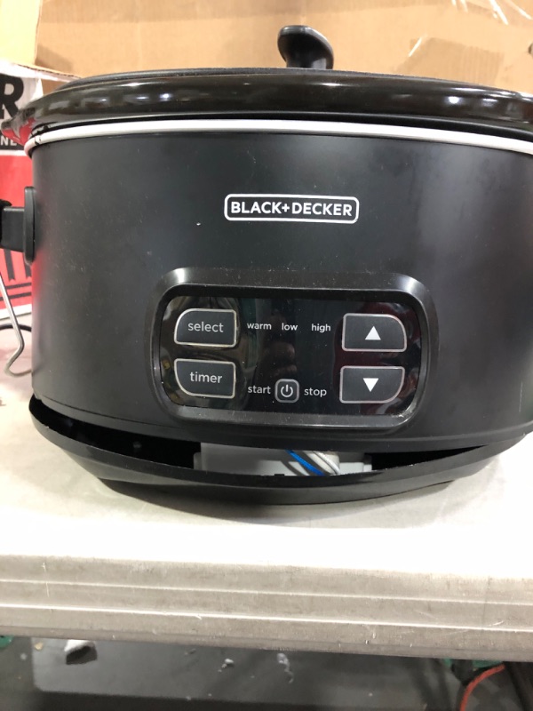 Photo 3 of BLACK+DECKER 7-Quart Digital Slow Cooker with Chalkboard Surface, Slate, SCD4007 14.09"D x 17.32"W x 9.65"H