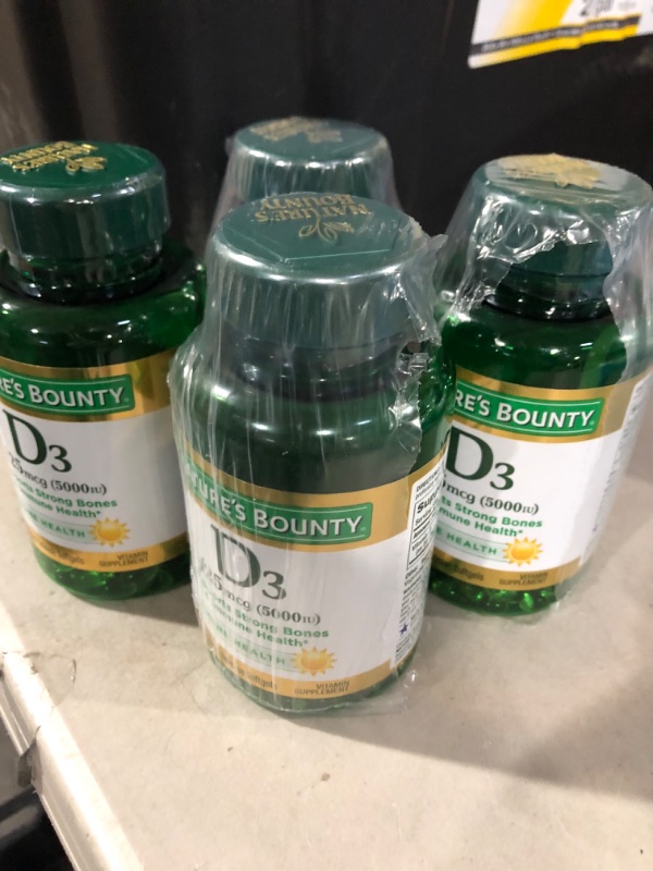 Photo 2 of **4 Bottles** Vitamin D3 Softgels 125 mcg, 5000 IU (240ct) 