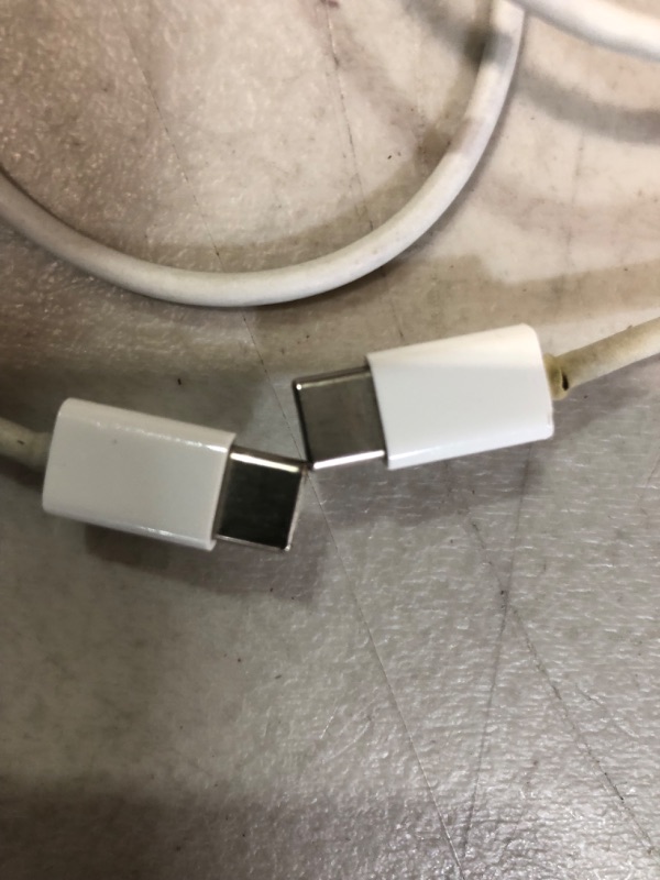 Photo 3 of Apple USB Type-C Charge Cable (3.3')