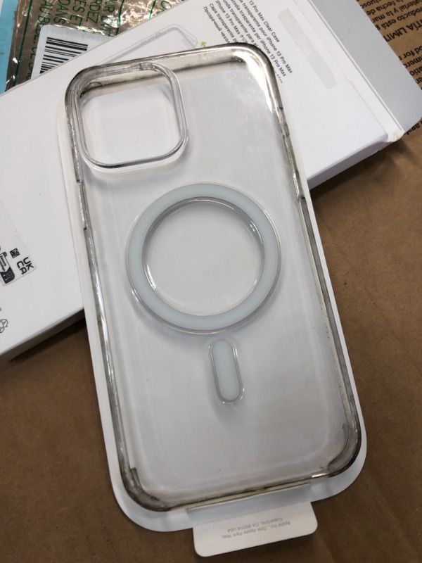 Photo 2 of Apple iPhone 13 Pro Max Clear Case with MagSafe