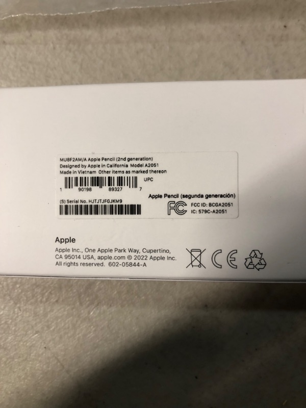 Photo 2 of Apple Pencil (2nd Generation)