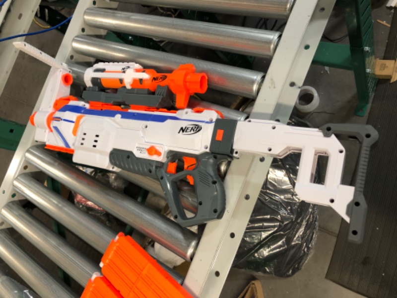 Photo 8 of **USED/SEE NOTES** Nerf Modulus Regulator Fully Motorized Blaster, 3 Firing Modes, 2X 12-Dart Clips