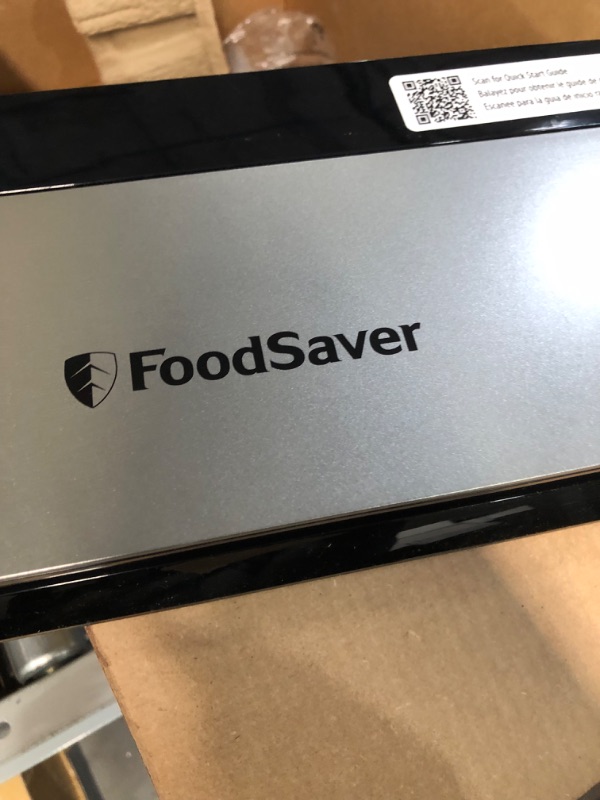 Photo 4 of *USED/SEE NOTES* FoodSaver VS0150 PowerVac Compact Vacuum Sealing Machine, Vertical Vacuum Sealer Storage, Black 