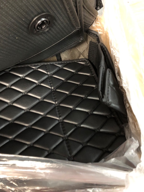 Photo 2 of Double Layer Floor Mats for 2021-2023 Volkswagen 