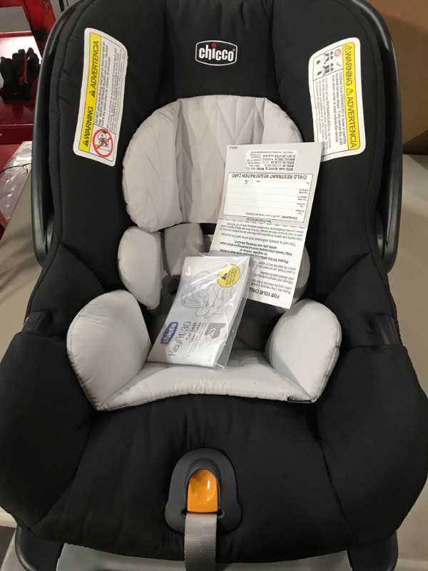 Photo 2 of Chicco Bravo 3-in-1 Quick Fold Travel System - Camden