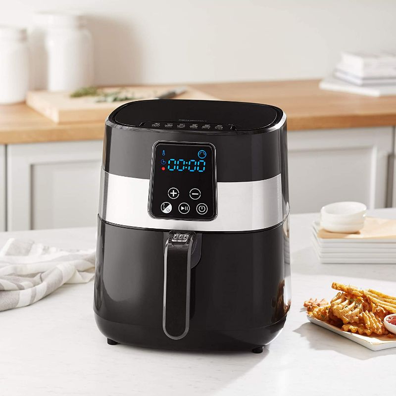 Photo 2 of Amazon Basics 3.2 Quart Compact Multi-Functional Digital Air Fryer Digital 3.2qt