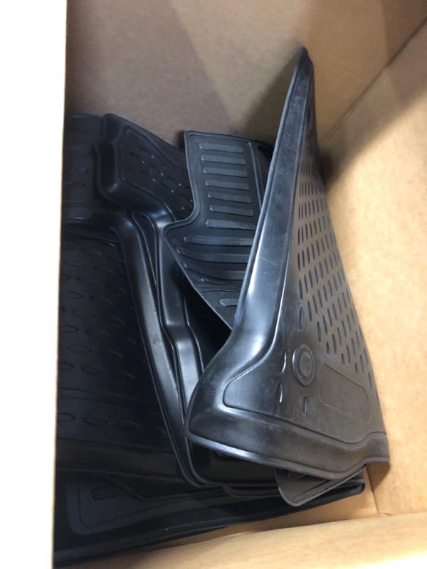 Photo 2 of Fits 2018-2023 Chevrolet Traverse Floor Mats Front (8 Seater)