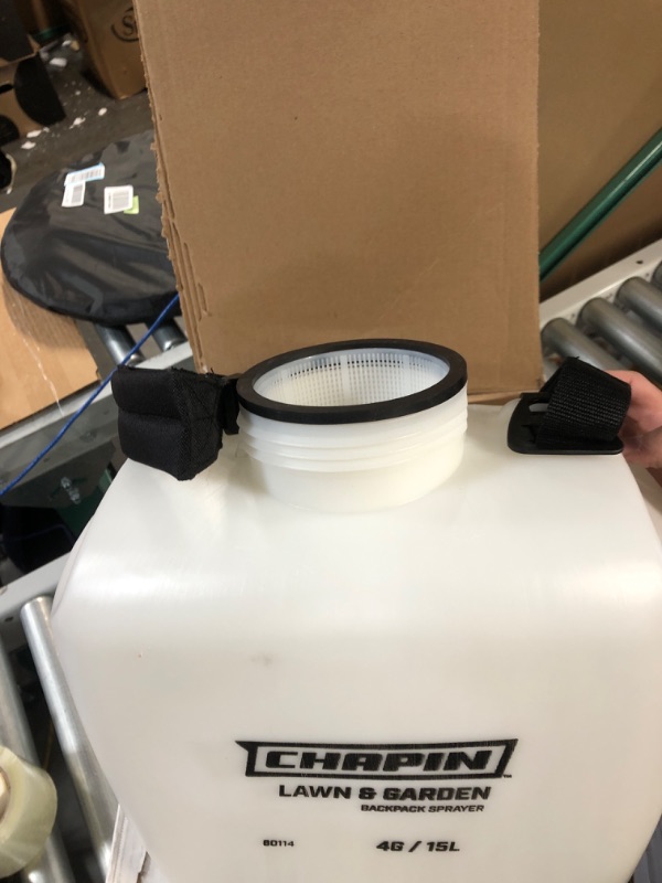 Photo 3 of (READ NOTES) Chapin 60114 4-Gallon Poly Backpack Sprayer with 3-Stage Filtration USED