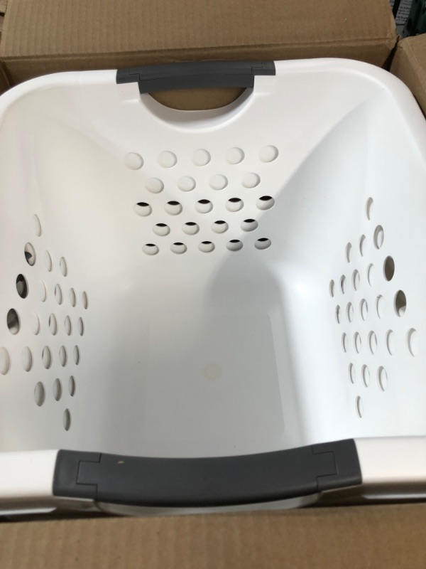 Photo 2 of [DAMAGE] IRIS USA 32 Qt. Square Plastic Laundry Basket, 2-Pack