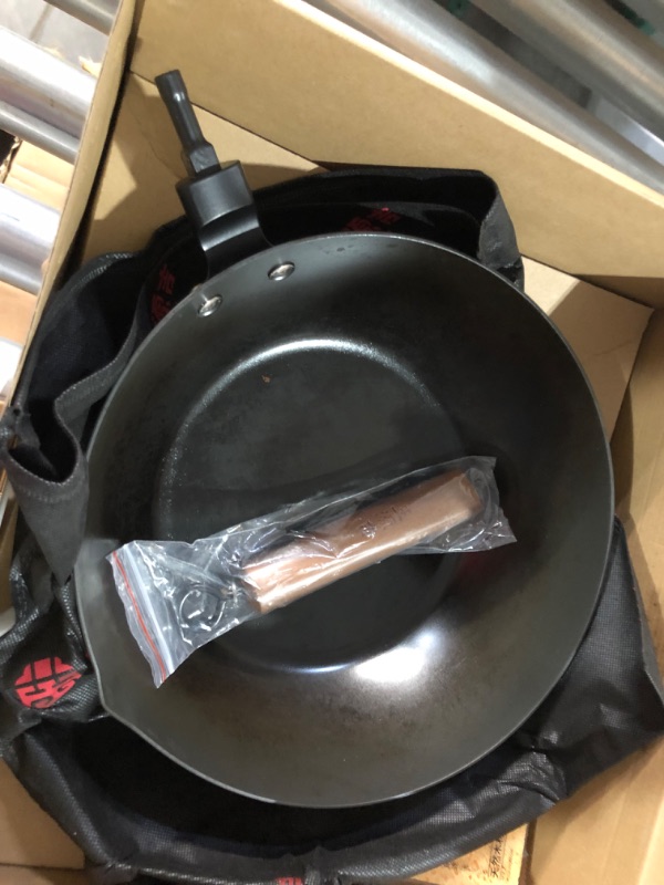 Photo 1 of [USED] WANGYUANJI Carbon Steel Wok 11 inch 