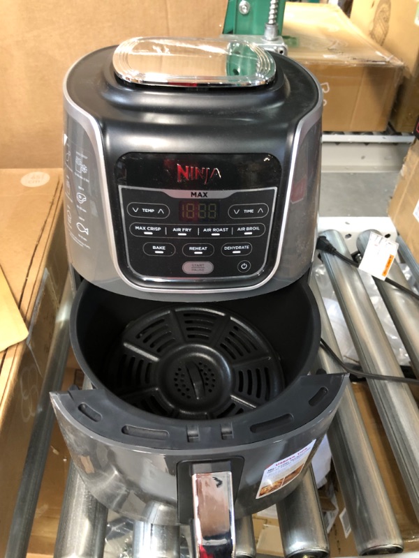 Photo 2 of [USED] Ninja 5.5 qt. Grey XL Air Fryer Max 
