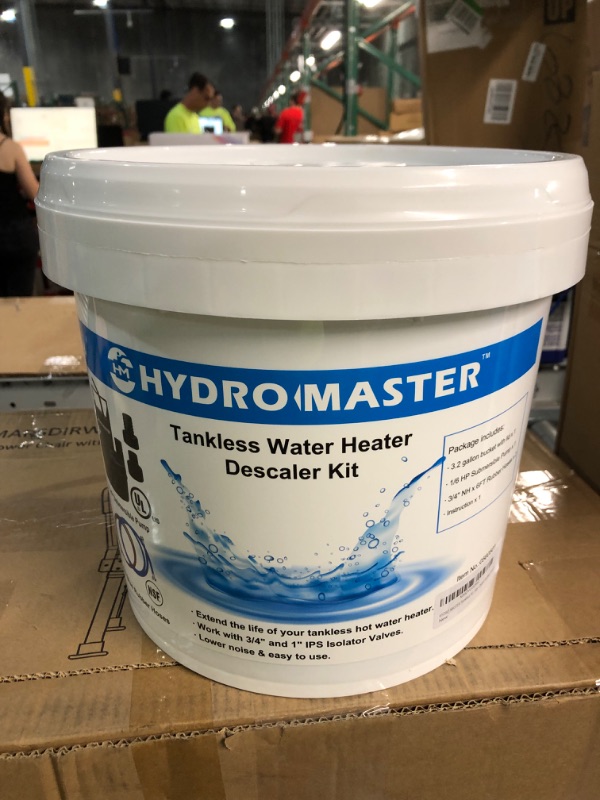 Photo 3 of ***SEALED*** HYDRO MASTER Tankless Water Heater Flush kit,Includes 1/6HP Pump, 3.2 Gallon Pail With Screw Top Lid, Two 3/4-inch GHT x 6 FT Color Coded Rubber Hoses.