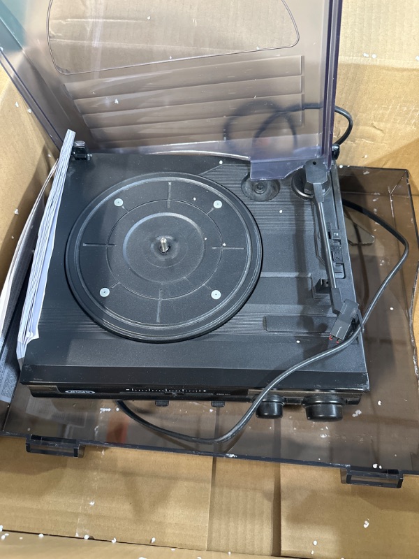 Photo 2 of ***DAMAGED*** Jensen Jta-230r 3-Speed Stereo Turntable with Built-in Speakers and Encoding to Computer