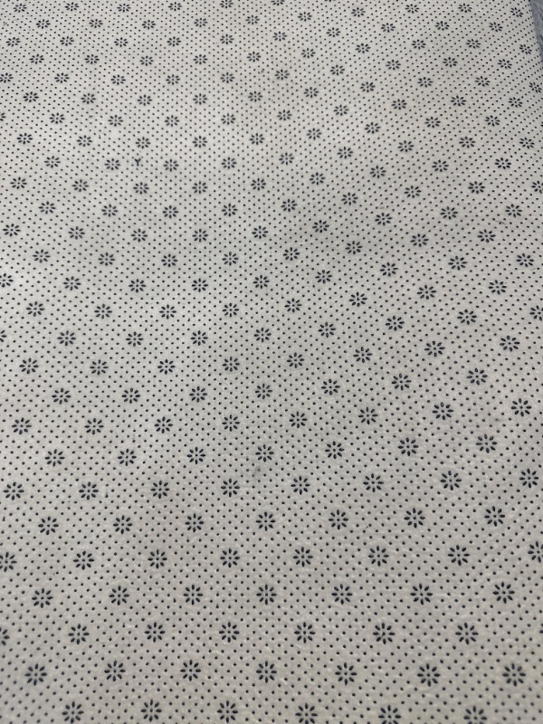 Photo 2 of 10' x 8.5' Grey Rug