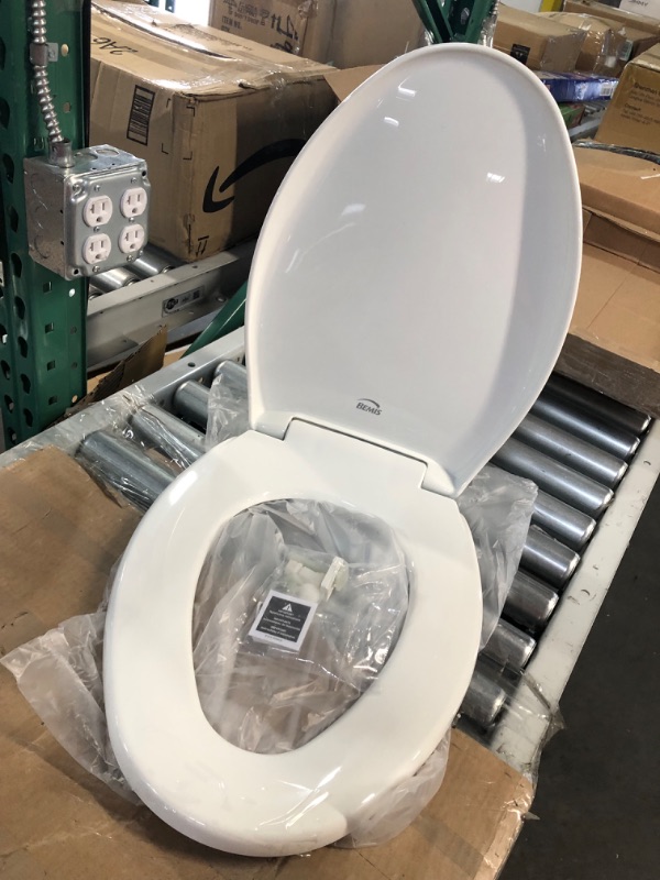 Photo 2 of **USED** BEMIS 1200E4 000 Affinity Toilet Seat White 1 Pack Elongated White