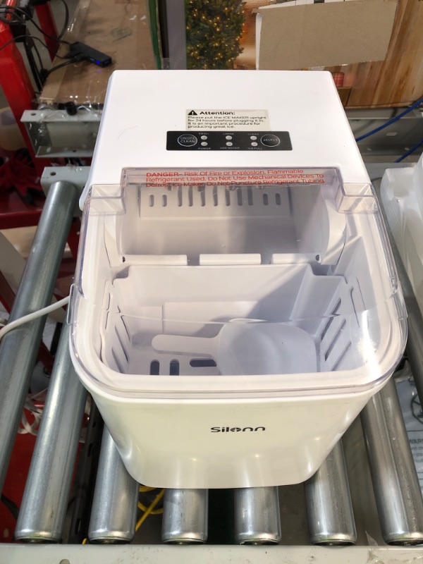 Photo 2 of **SEE NOTES** Silonn Countertop Ice Maker Machine with Handle, Makes up to 27 lbs. of Per Day, 9 Cubes in 7 Mins, White, 12 x 9 x 12 inches (SLIM06B)