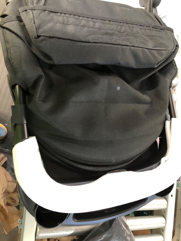 Photo 8 of (PERFECT CONDITION) Mompush Lithe V2 Lightweight Stroller