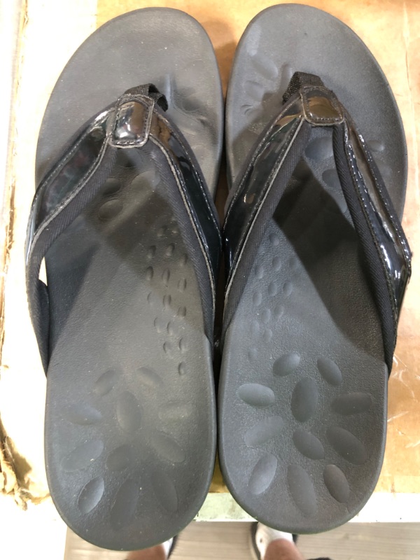 Photo 2 of MEGNYA Comfortable Walking Flip Flops Black