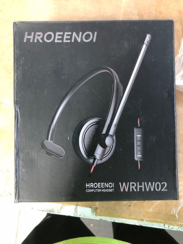 Photo 2 of HROEENOI Computer Headset w Bag