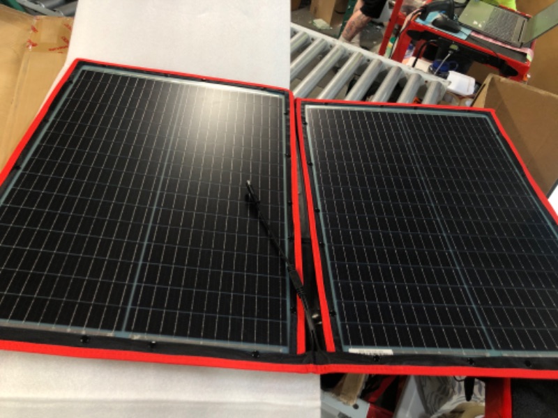 Photo 3 of  ** PANEL ONLY ** DOKIO 110w 18v Portable Foldable Solar Panel 