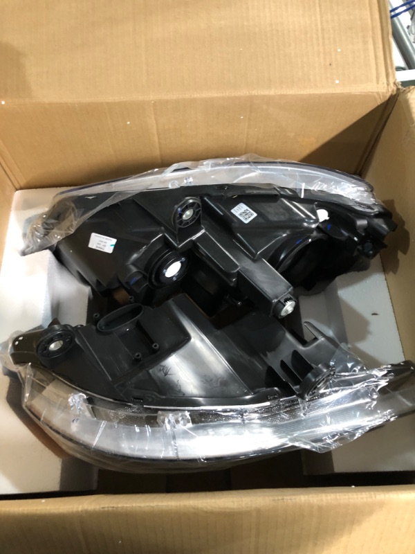 Photo 3 of AXLAHA 2011-2018 Dodge Grand Caravan Headlights Assembly for 2011-2018 Dodge Grand Caravan,2008-2016 Chrysler Town & Country Chrome Housing Amber Reflector Replacement Driver.