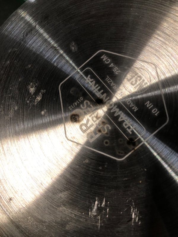 Photo 1 of 10 inch pan