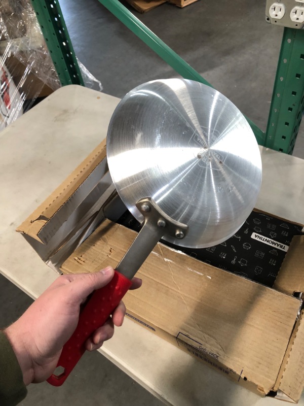 Photo 1 of 10 inch pan