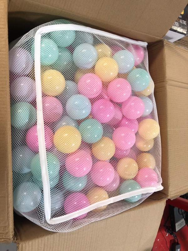 Photo 2 of Amazon Basics BPA Free Crush-Proof Plastic Balls (400)