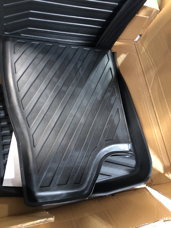 Photo 3 of Set of Floor Mats (Compatible wit Honda Fit 2017-2022)