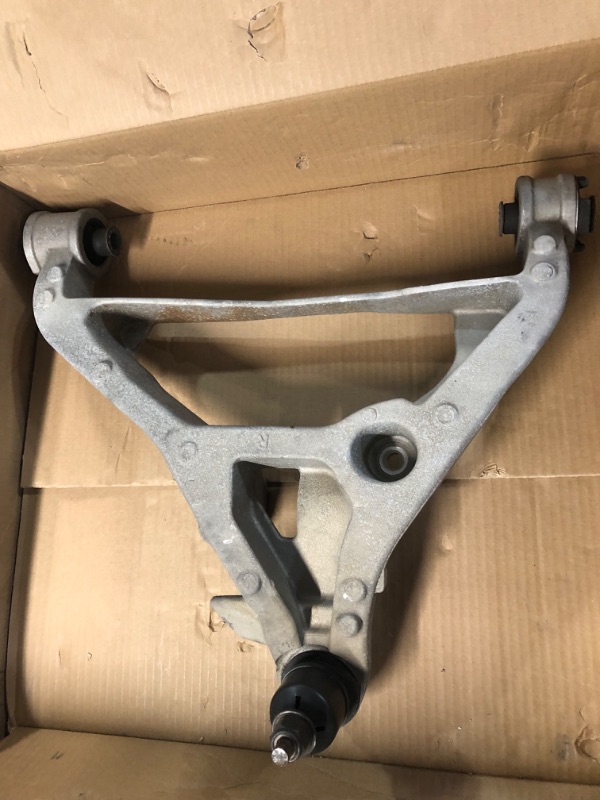 Photo 3 of *USED* Mevotech GS40123 Suspension Control Arm & Ball Joint Assembly 
(FOR A FORD< MAKE AND MODEL NOT AVAILABLE)