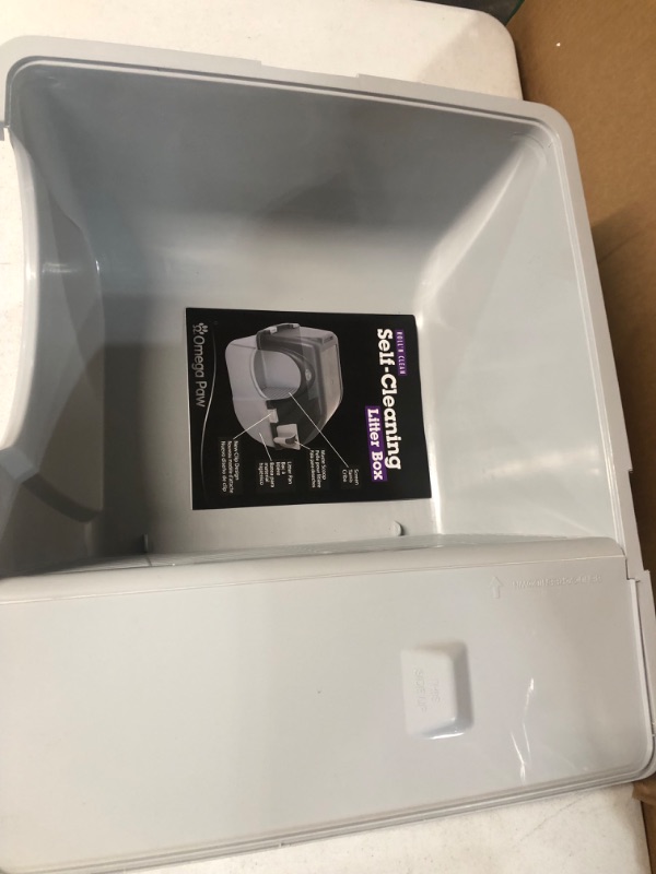 Photo 4 of *USED* Omega Paw Premium Roll 'n Clean Litter Box- Black/Grey 